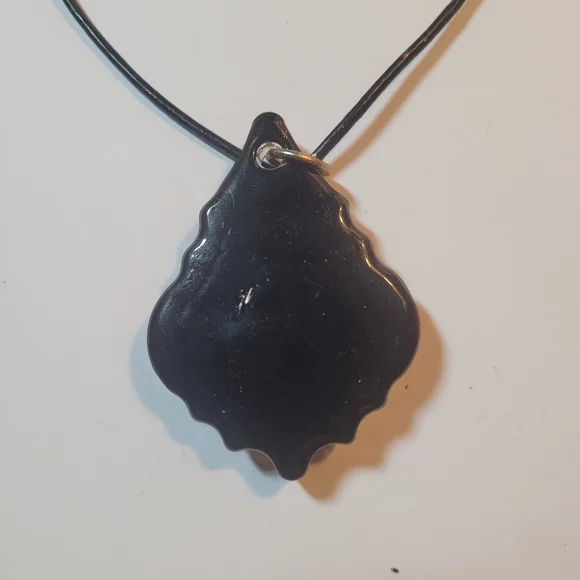 Acrylic pendent on leather string with  lobster lock - Picture 4 of 5